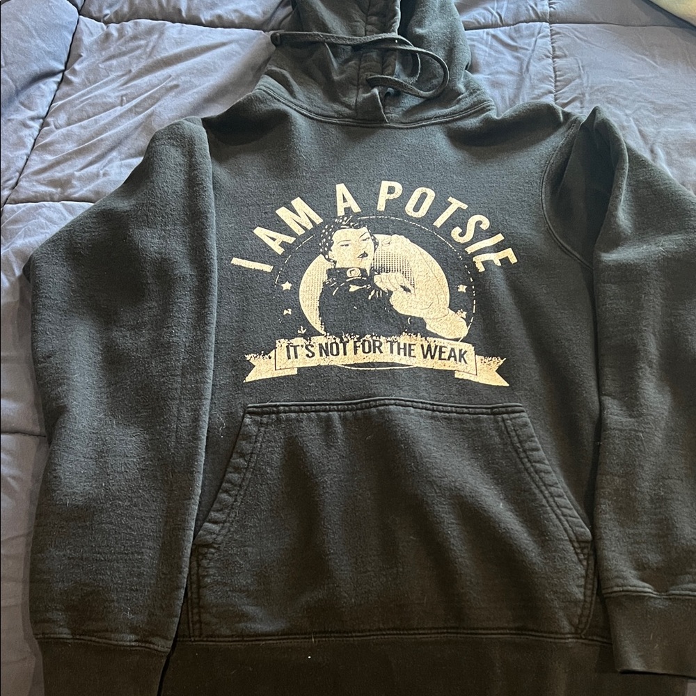 Black 'I Am a Potsie' Graphic Hoodie Sweatshirt